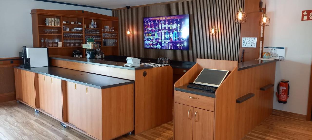 Kraeuterhotel & Restaurant Heidejaeger Mulmshorn Dış mekan fotoğraf