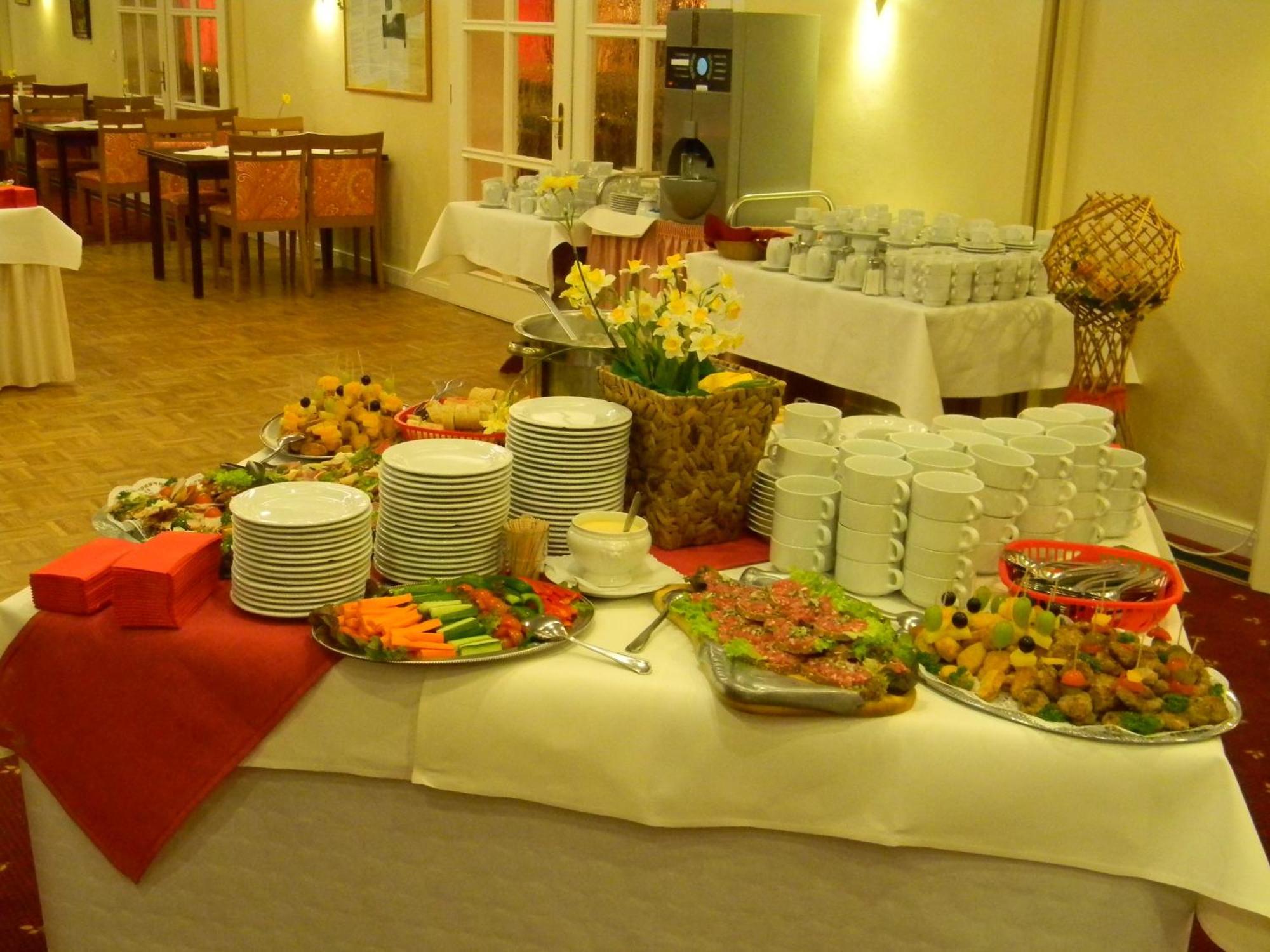 Kraeuterhotel & Restaurant Heidejaeger Mulmshorn Dış mekan fotoğraf