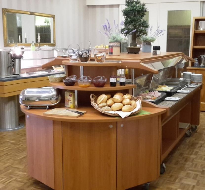 Kraeuterhotel & Restaurant Heidejaeger Mulmshorn Dış mekan fotoğraf