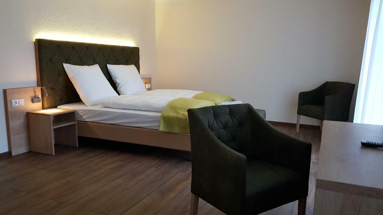 Kraeuterhotel & Restaurant Heidejaeger Mulmshorn Dış mekan fotoğraf