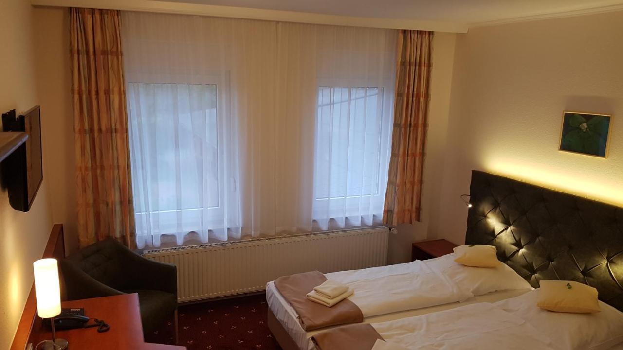 Kraeuterhotel & Restaurant Heidejaeger Mulmshorn Dış mekan fotoğraf